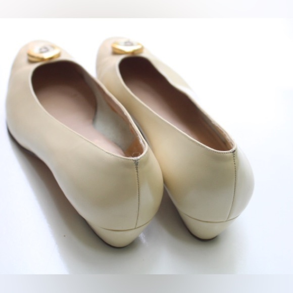 Vintage Salvatore Ferragamo low heels - Picture 3 of 13